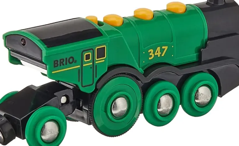 Brio - Battery Operated Big Green Action Locomotive