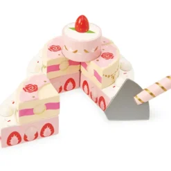 Le Toy Van - Honeybake Strawberry Wedding Cake