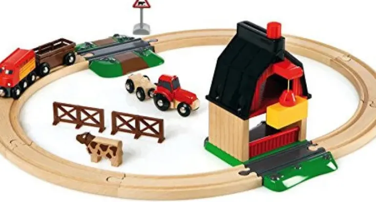 Brio - Farm Railway Set