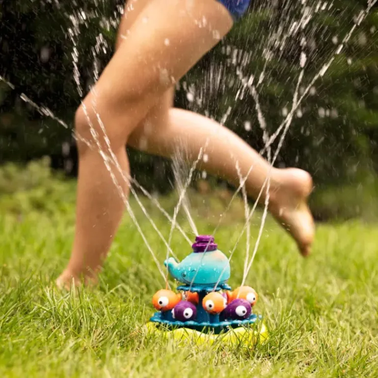 B. toys – Whirly Whale Sprinkler