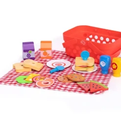 Fat Brain - Pretendables Picnic Basket