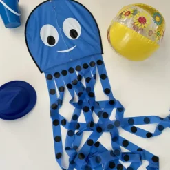 High as a Kite - Jellyfish Kite