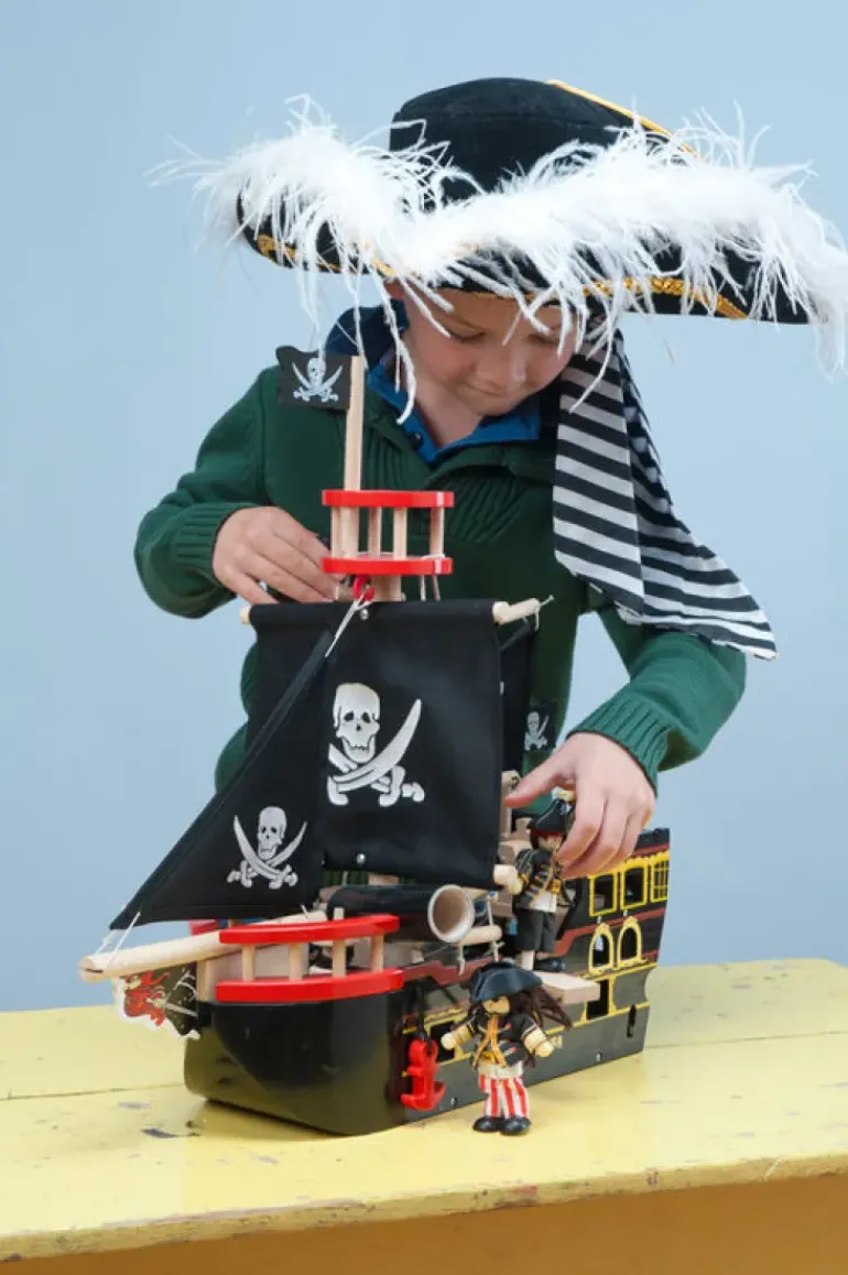 Le Toy Van - Barbarossa Wooden Pirate Ship