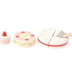 Le Toy Van - Honeybake Strawberry Wedding Cake