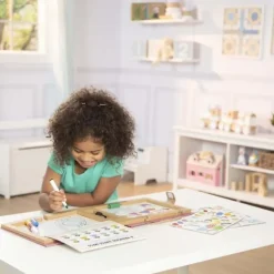 Melissa & Doug - Play Draw Create Reusable Drawing & Magnet Kit Princesses