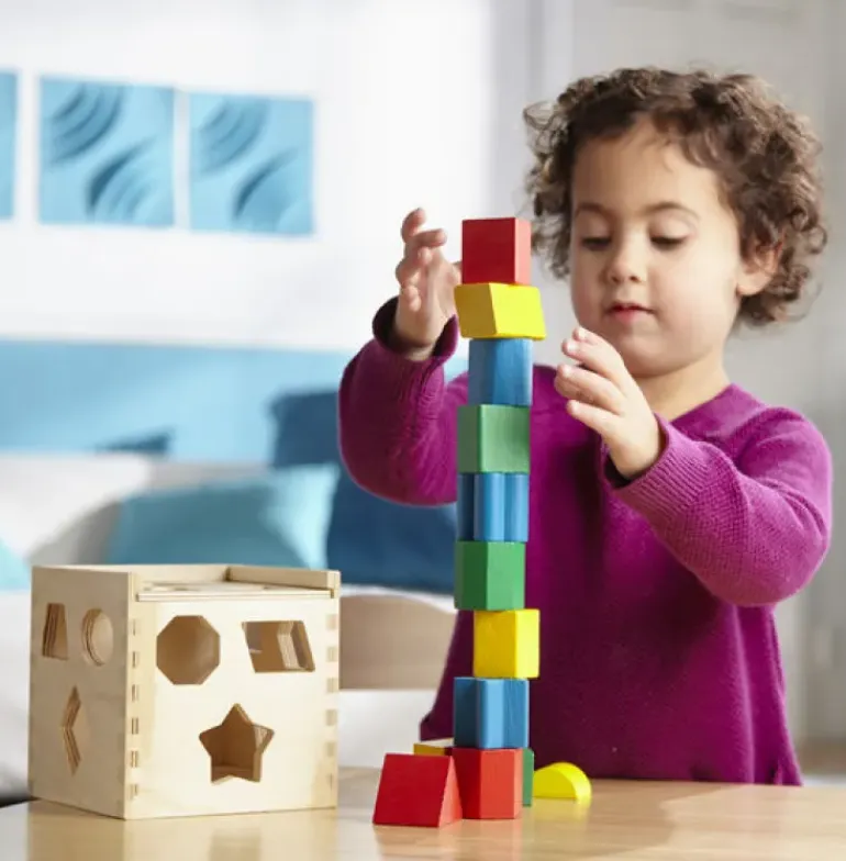 Melissa & Doug - Shape Sorting Cube
