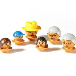 Mobilo - Light Brown Figures 6 Pack