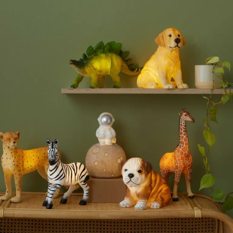 Pilbeam - Nightlight Bulldog