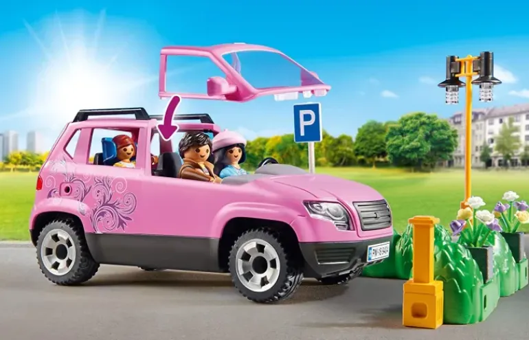 Playmobil - Family Car With Parking Space (9404)
