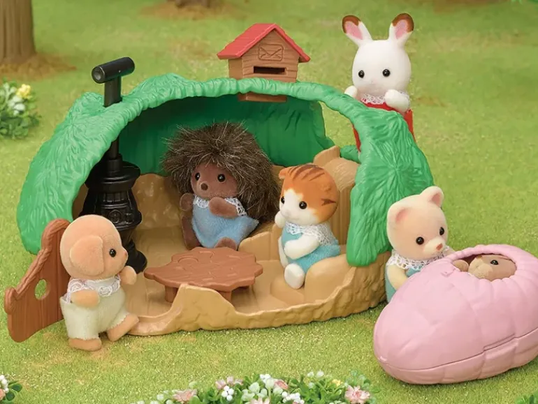 Sylvanian Families - Baby Hedgehog Hideout