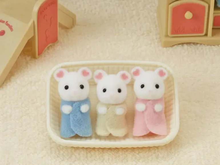 Sylvanian Families - Marshmallow Mouse Triplets