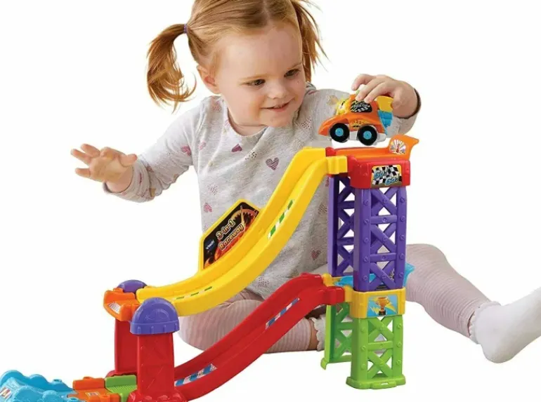 Vtech - Toot Toot 3 in 1 Raceway